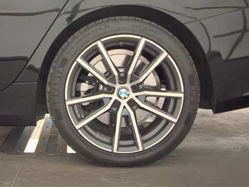 Used 2021 BMW 330i Sedan w/ Driving Assistance Package RWD image 14