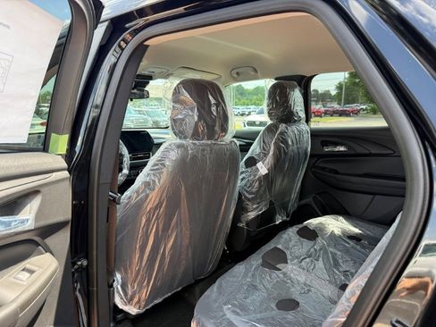 New 2026 Chevrolet TrailBlazer LT image 12