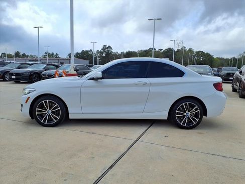 Used 2020 BMW 230i Coupe w/ Premium Package image 15