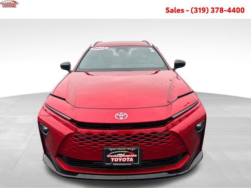 Certified 2025 Toyota Crown Signia image 11