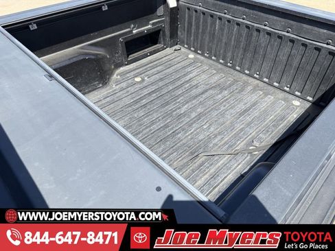 Used 2020 Toyota Tacoma SR5 image 29