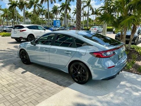 Used 2024 Honda Civic Sport image 4