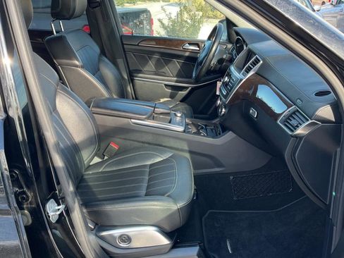 Used 2013 Mercedes-Benz GL 450 4MATIC image 10