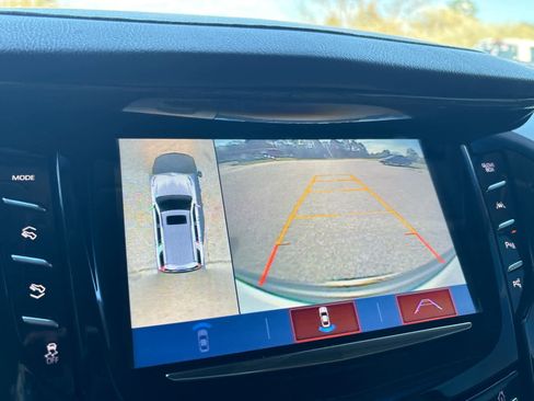 Used 2019 Cadillac Escalade Luxury image 21