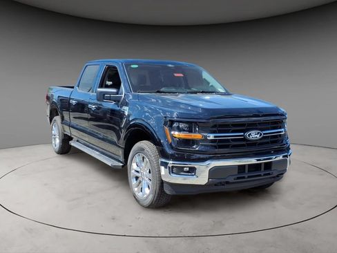 New 2026 Ford F150 XLT w/ XLT Chrome Appearance Package AWD/4WD image 12