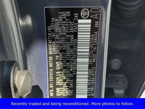 Used 2015 Toyota Corolla S FWD image 19