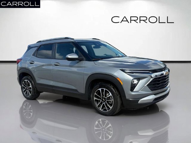Used 2025 Chevrolet TrailBlazer LT w/ Driver Confidence Package FWD image 1