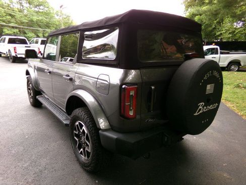 Used 2021 Ford Bronco Outer Banks AWD/4WD image 7