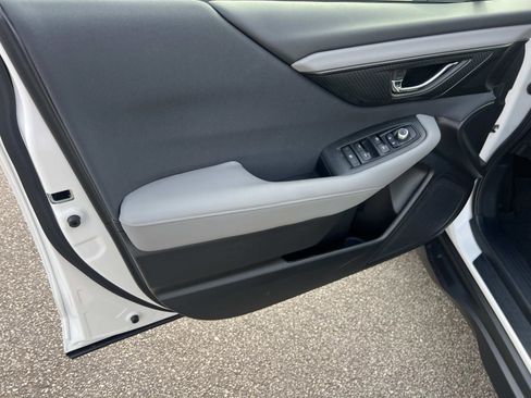 Used 2025 Subaru Outback Premium w/ Popular Package #1 image 10