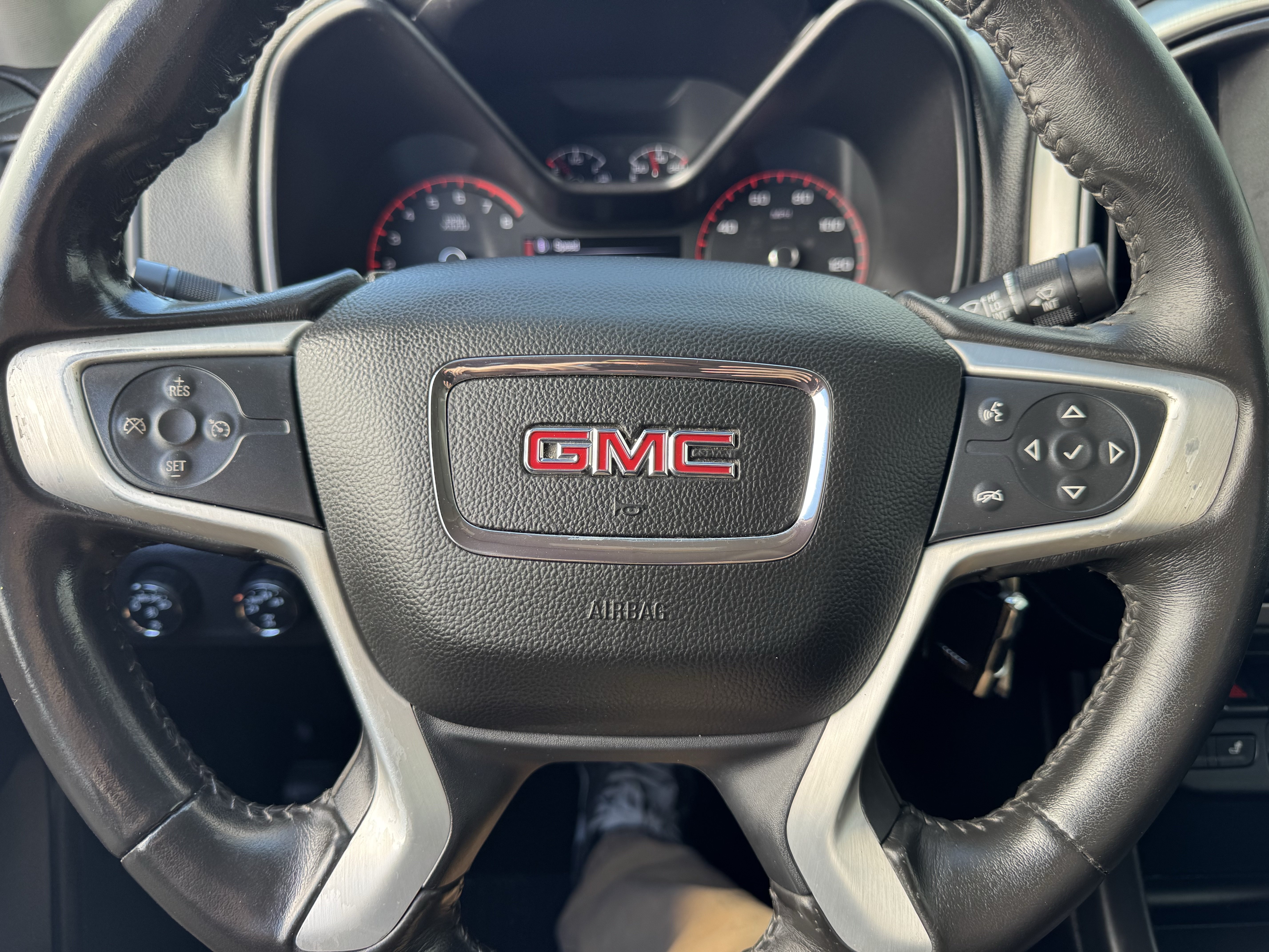 Certified 2015 GMC Canyon SLT AWD/4WD image 32