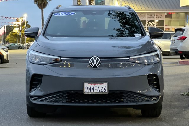 Used 2024 Volkswagen ID.4 2WD image 9