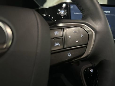 Used 2025 Lexus NX 350h AWD w/ Premium Package image 12