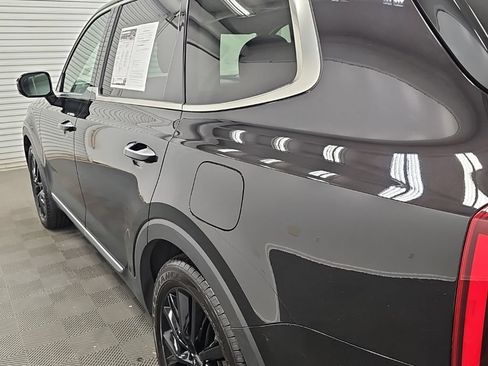 Used 2020 Kia Telluride SX w/ SX Prestige Package AWD/4WD image 7