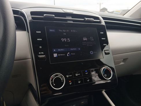 Certified 2023 Hyundai Tucson SE FWD image 18