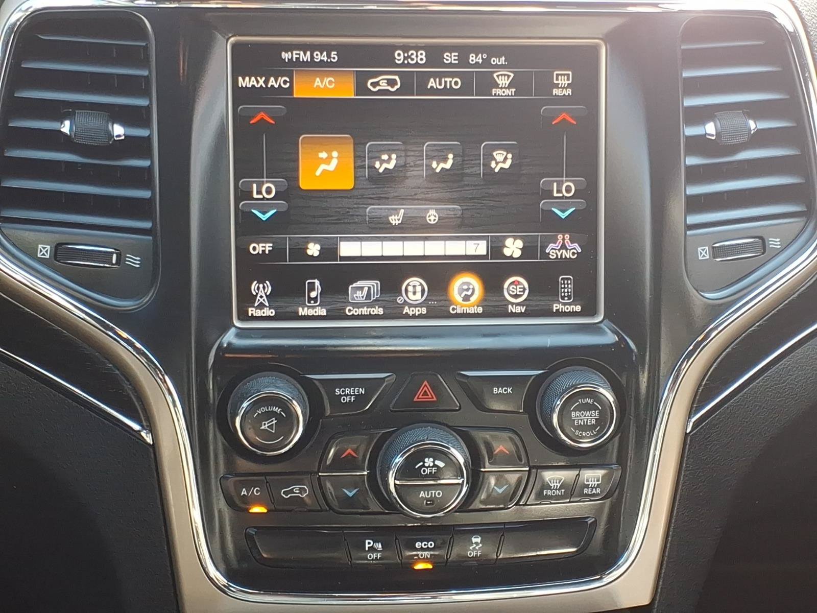 Used 2014 Jeep Grand Cherokee Limited w/ Trailer Tow Group IV AWD/4WD image 6