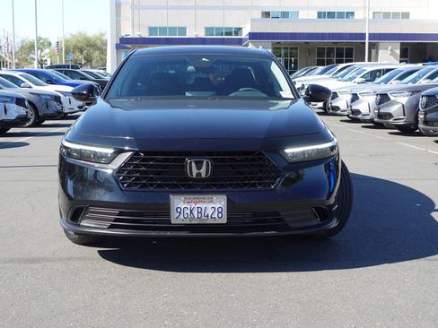 Used 2023 Honda Accord EX image 2