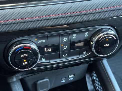 New 2026 Chevrolet TrailBlazer RS w/ Convenience Package AWD/4WD image 19