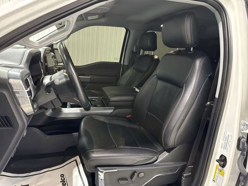 Used 2022 Ford F150 Lariat w/ Trailer Tow Package image 20