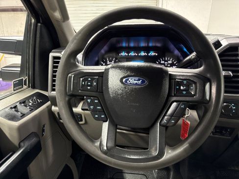 Used 2021 Ford F250 XL w/ Power Equipment Group image 17