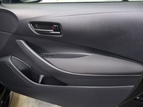 Used 2024 Toyota Corolla LE FWD image 12