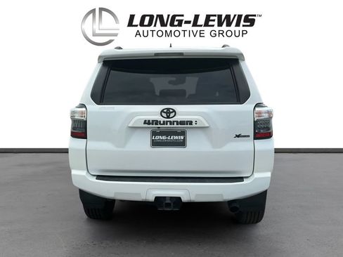 Used 2022 Toyota 4Runner SR5 RWD image 5
