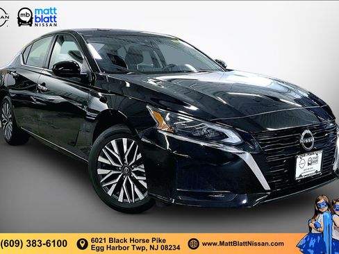 Certified 2023 Nissan Altima 2.5 SV AWD/4WD image 10
