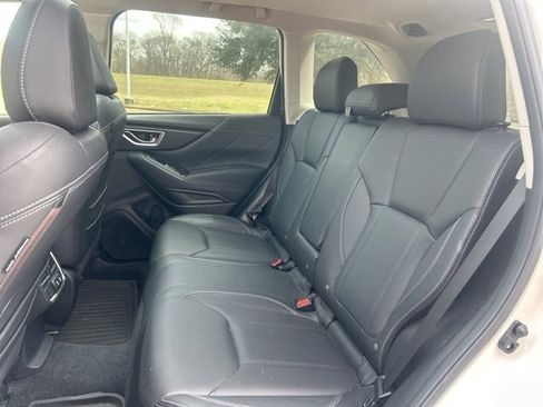 Used 2020 Subaru Forester Limited w/ Popular Package #3 image 16