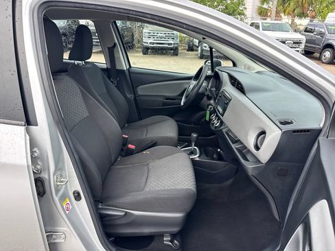 Used 2016 Toyota Yaris L FWD image 22