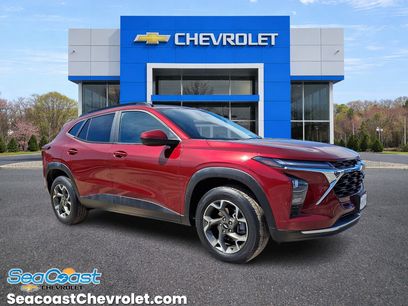 Used 2024 Chevrolet Trax LT w/ Driver Confidence Package