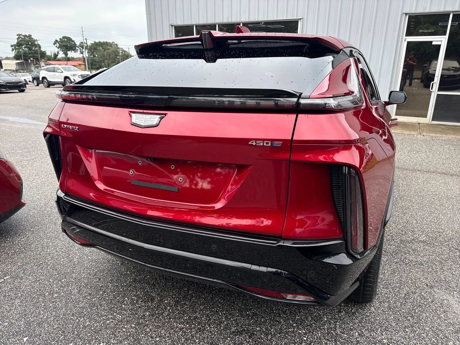 Used 2024 Cadillac Lyriq Sport RWD image 8