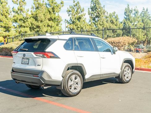 Certified 2025 Toyota RAV4 XLE FWD image 12
