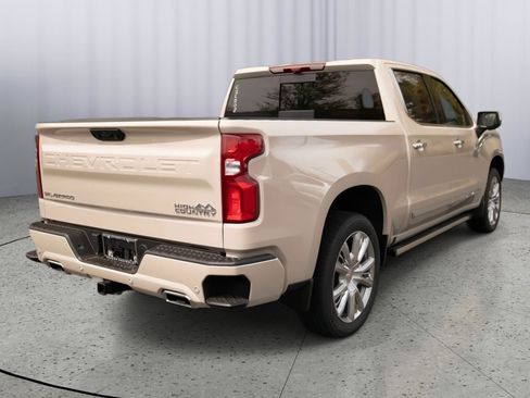 New 2026 Chevrolet Silverado 1500 High Country AWD/4WD image 8