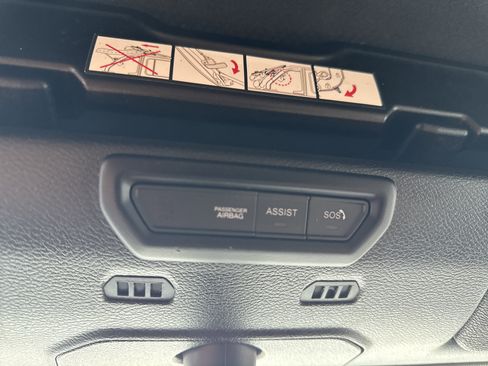 Used 2020 Jeep Wrangler Unlimited Rubicon image 23