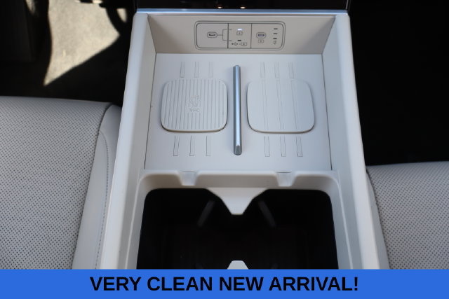 Used 2026 Hyundai Santa Fe SEL FWD image 14