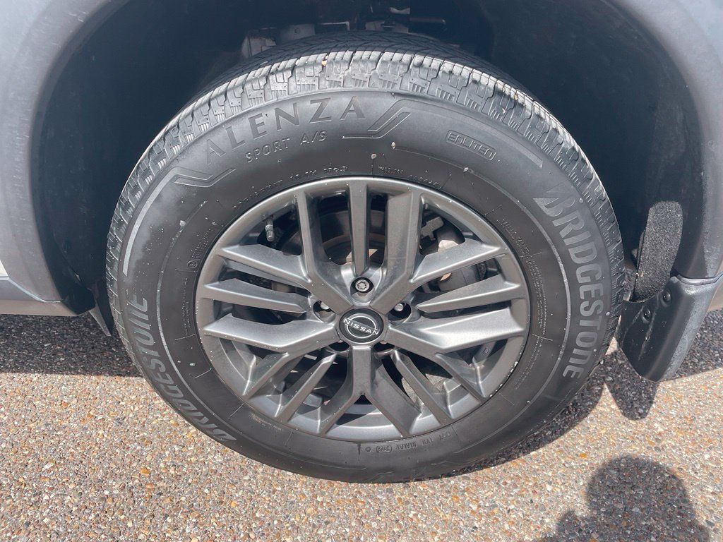 Certified 2023 Nissan Rogue S FWD image 17