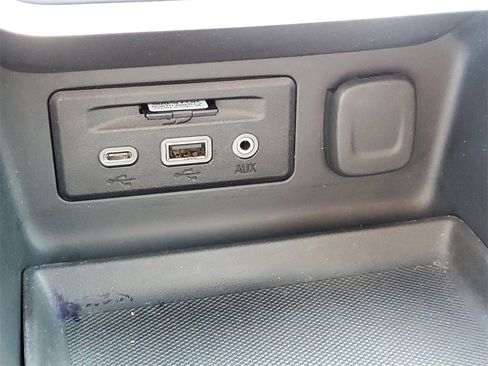 Used 2018 GMC Terrain SLE w/ Driver Convenience Package image 33