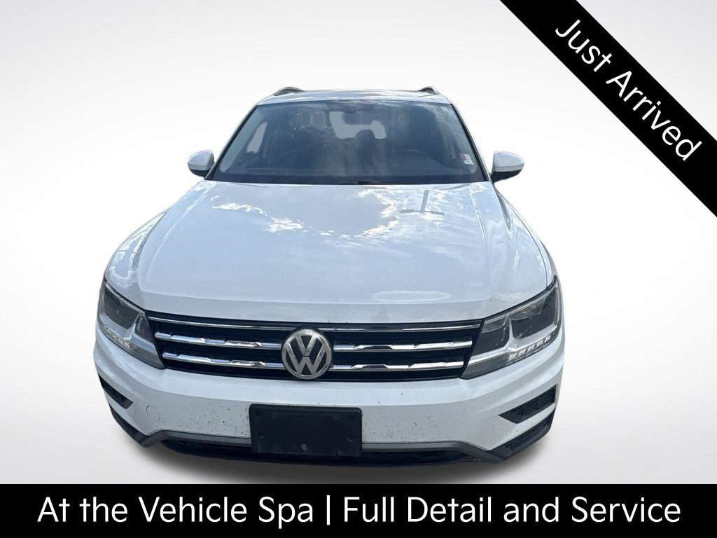 Used 2019 Volkswagen Tiguan SE FWD image 3