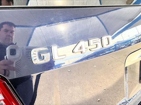 Used 2012 Mercedes-Benz GL 450 4MATIC image 30