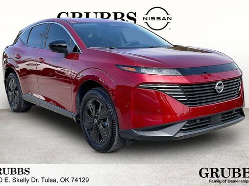 Used 2025 Nissan Murano SV AWD/4WD image 1