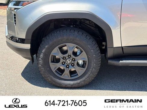 New 2026 Lexus GX 550 AWD/4WD image 12