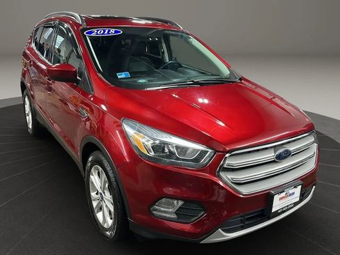 Used 2018 Ford Escape SEL AWD/4WD image 7