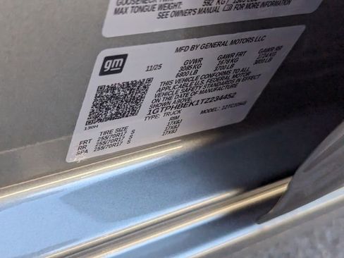 New 2026 GMC Sierra 1500 SLE w/ Preferred Package RWD image 19