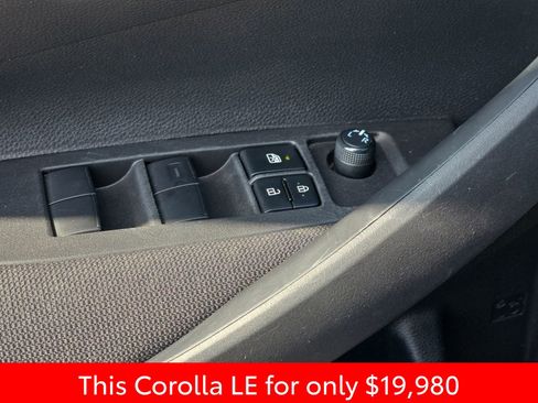 Used 2024 Toyota Corolla LE image 33