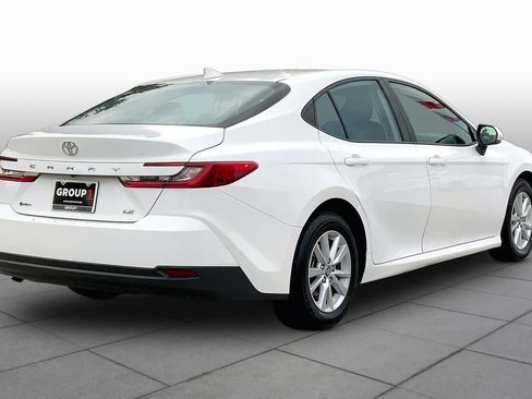 Used 2025 Toyota Camry LE FWD image 12