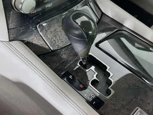 Used 2011 Lexus LS 460 image 24