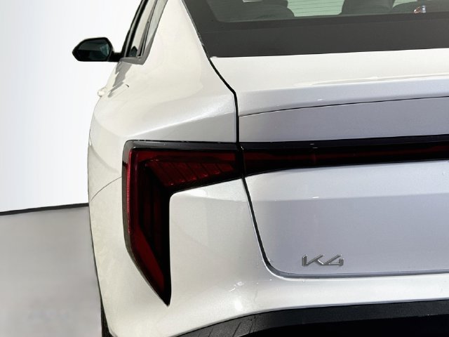 Used 2026 Kia K4 FWD image 35