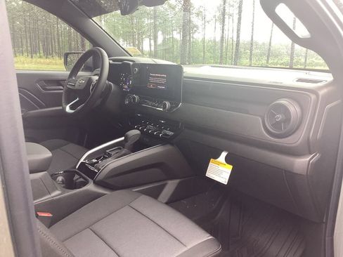 New 2026 Chevrolet Colorado W/T w/ WT Custom Package RWD image 20