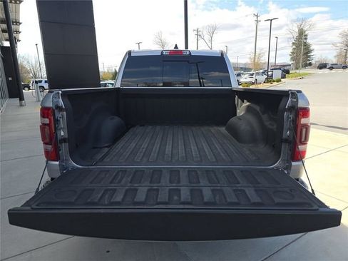 Used 2022 RAM 1500 Limited w/ Body Color Bumper Group RWD image 6