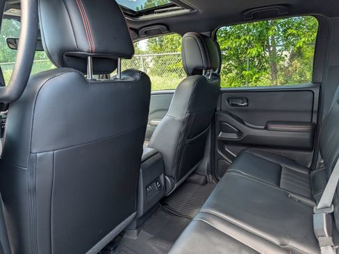 Used 2024 Nissan Frontier PRO-4X w/ Pro Premium Package AWD/4WD image 31