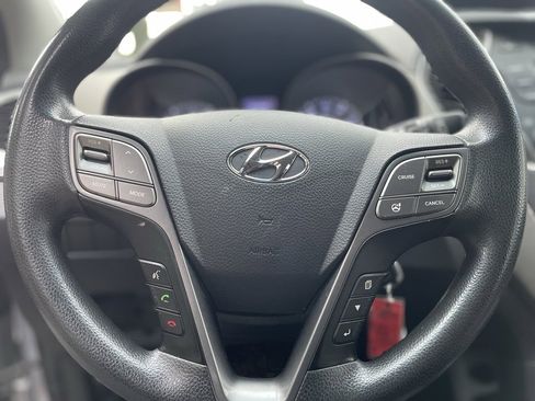 Used 2016 Hyundai Santa Fe Sport image 12